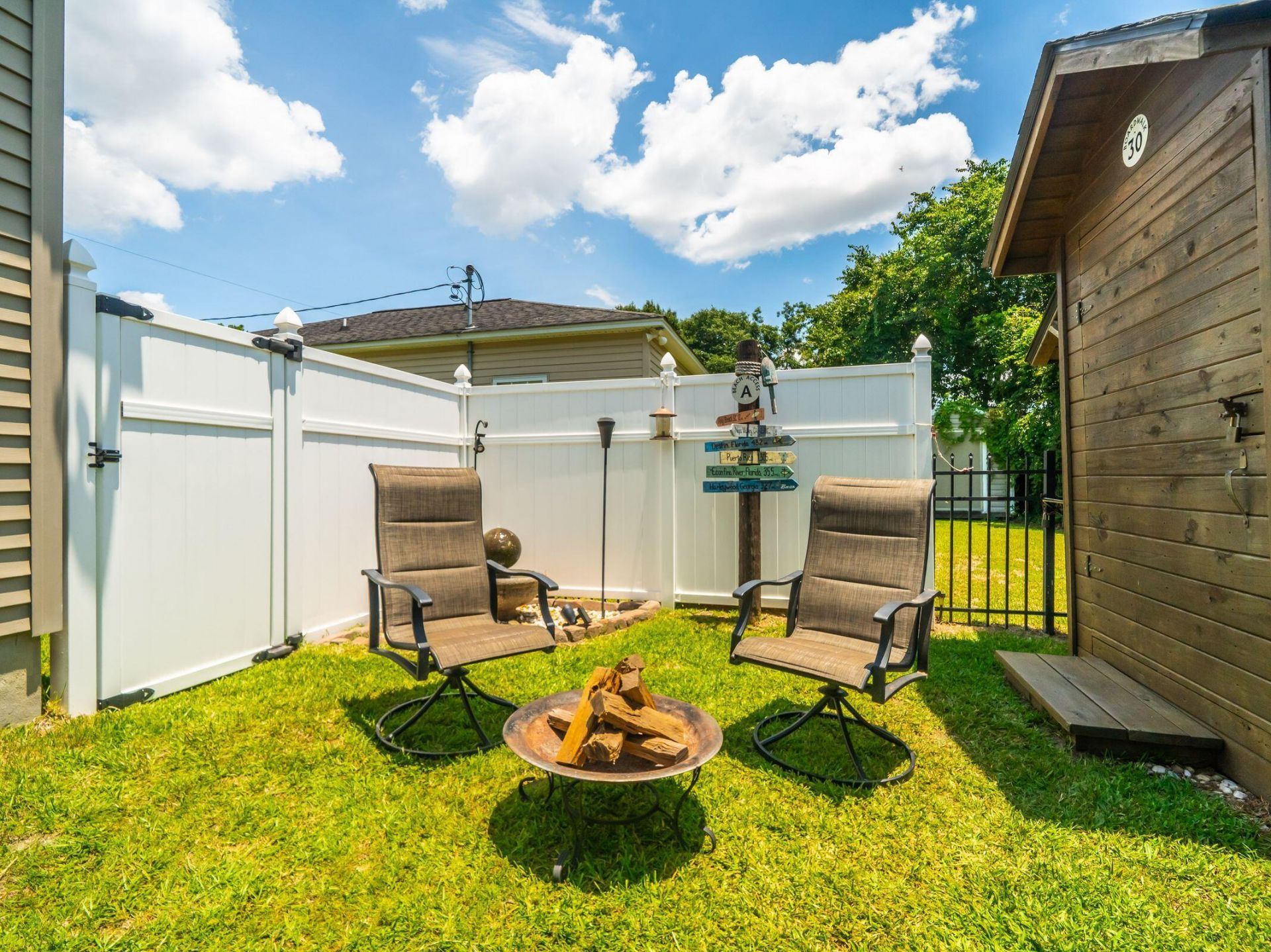 823 Minnie Street Photo 45