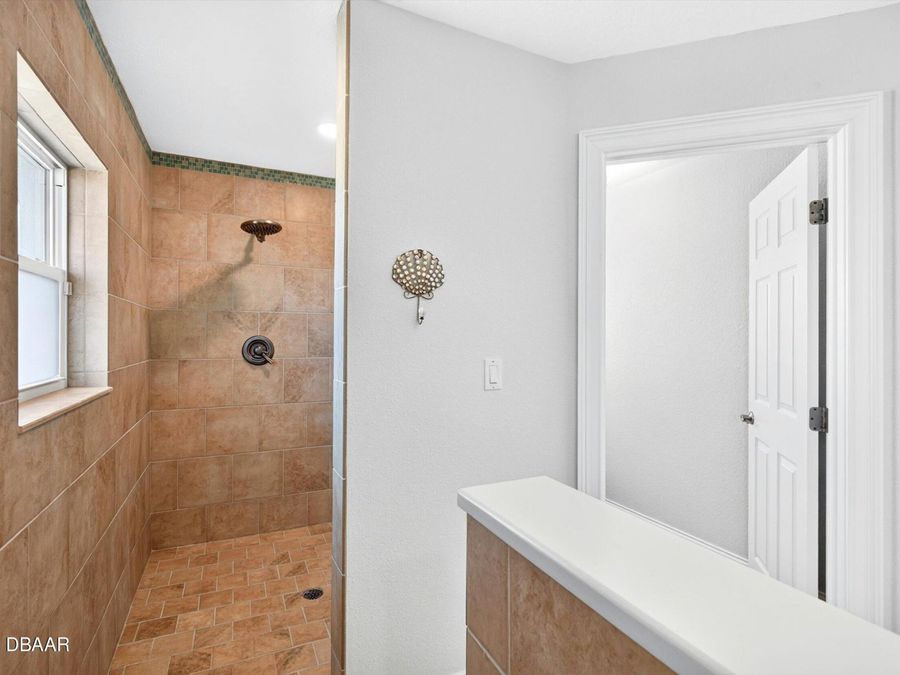 Property Image 87