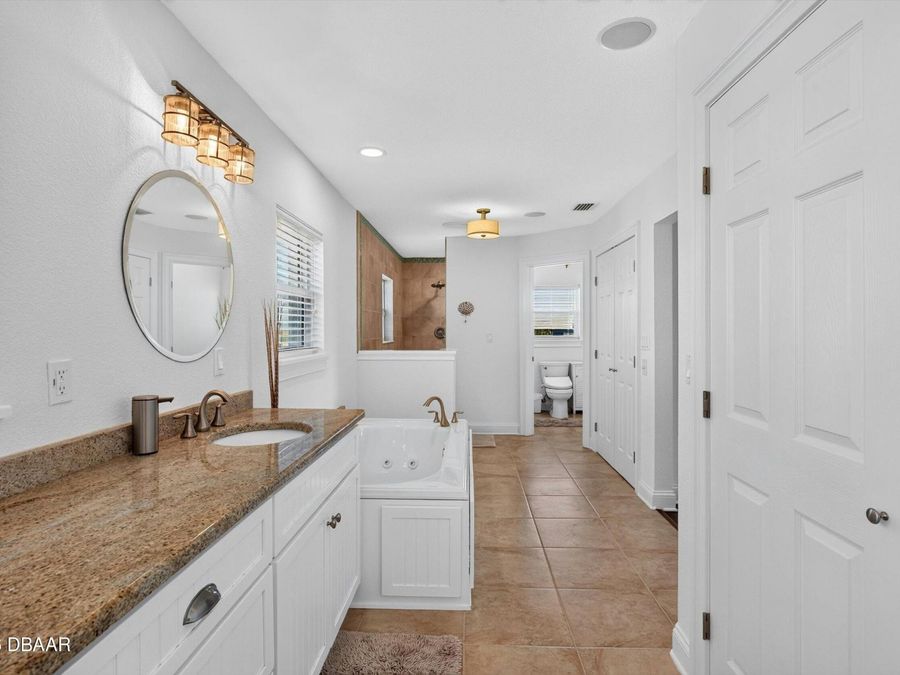 Property Image 93