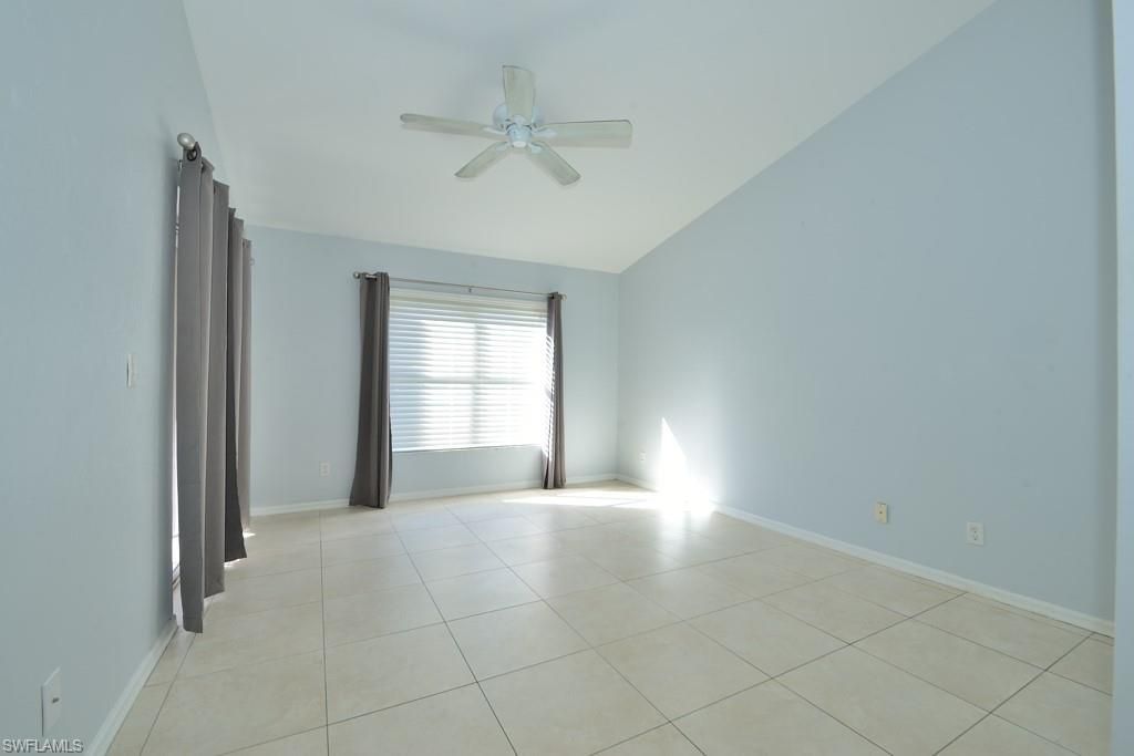 1042 Mainsail Dr, Unit 823, Naples, FL 34114 Photo