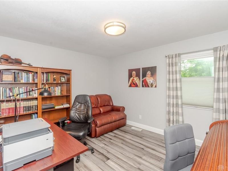 174 Lakengren Drive, Eaton, OH 45320 Photo 18