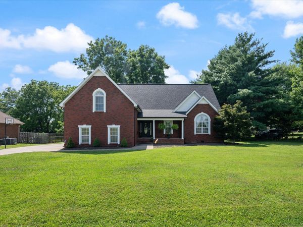 125 Prairieview Dr , Murfreesboro, TN 37127