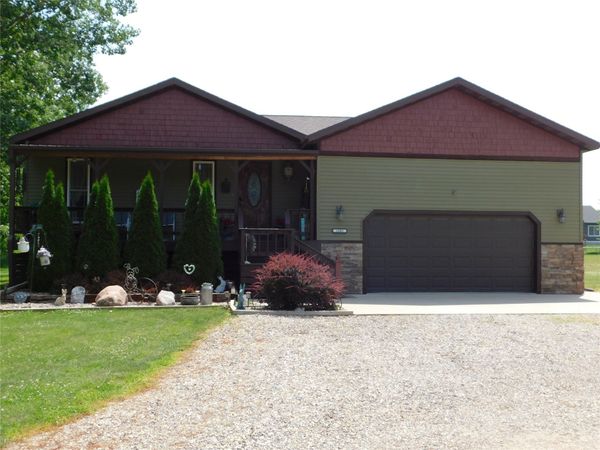 1202 Jasmine Street, Ogden, IA 50212