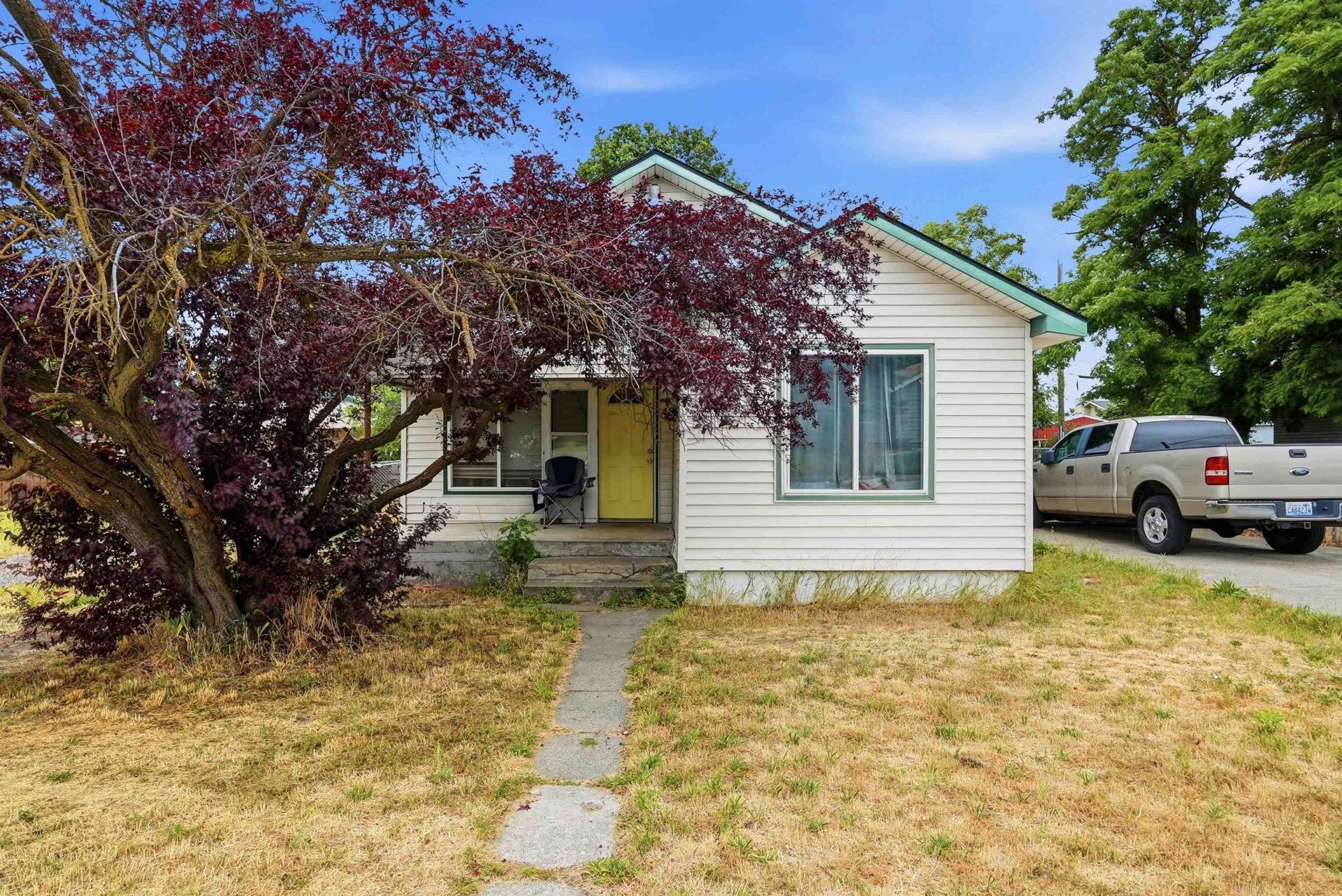 2323 E Dalke Ave, Spokane, WA 99208 Main Photo