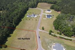 183 Ryefield Lane photo 4