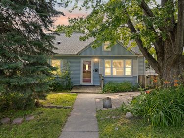 6717 Queen Avenue S, Richfield, MN 55423