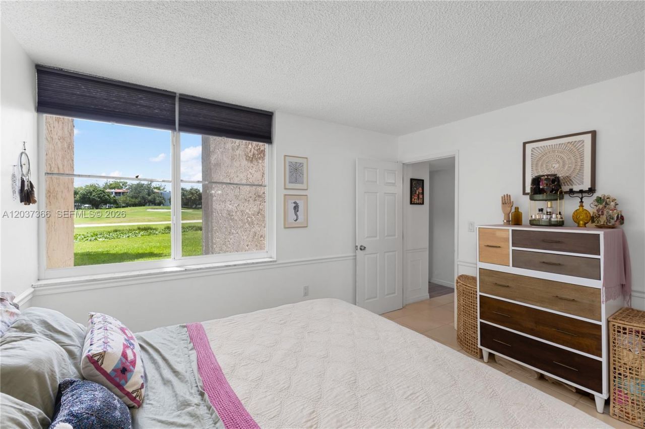 9495 Evergreen Pl , Unit 103, Davie, FL 33324 Photo