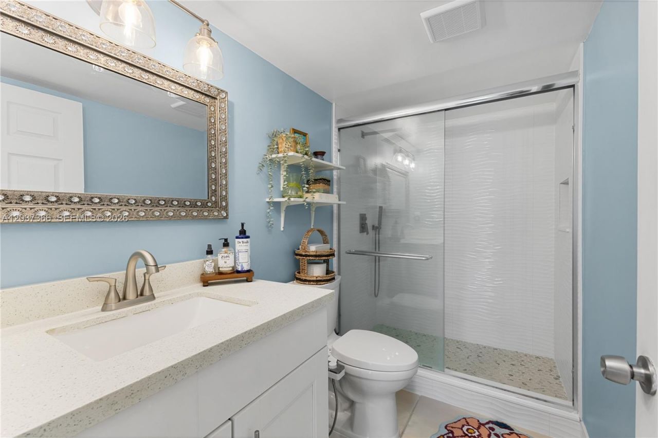 9495 Evergreen Pl , Unit 103, Davie, FL 33324 Photo