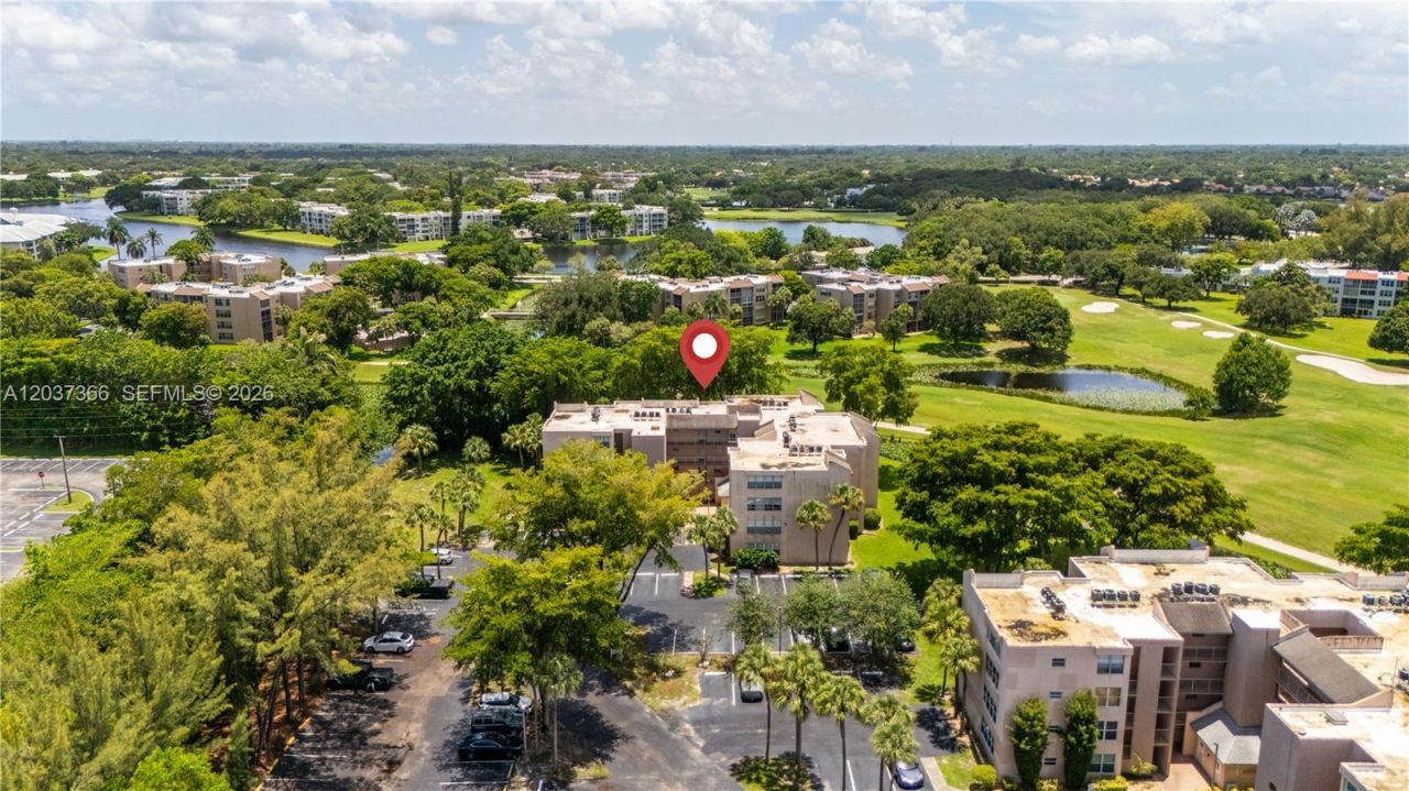 9495 Evergreen Pl , Unit 103, Davie, FL 33324 Photo