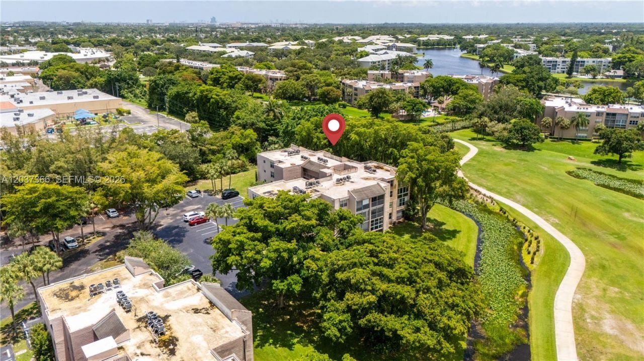 9495 Evergreen Pl , Unit 103, Davie, FL 33324 Photo