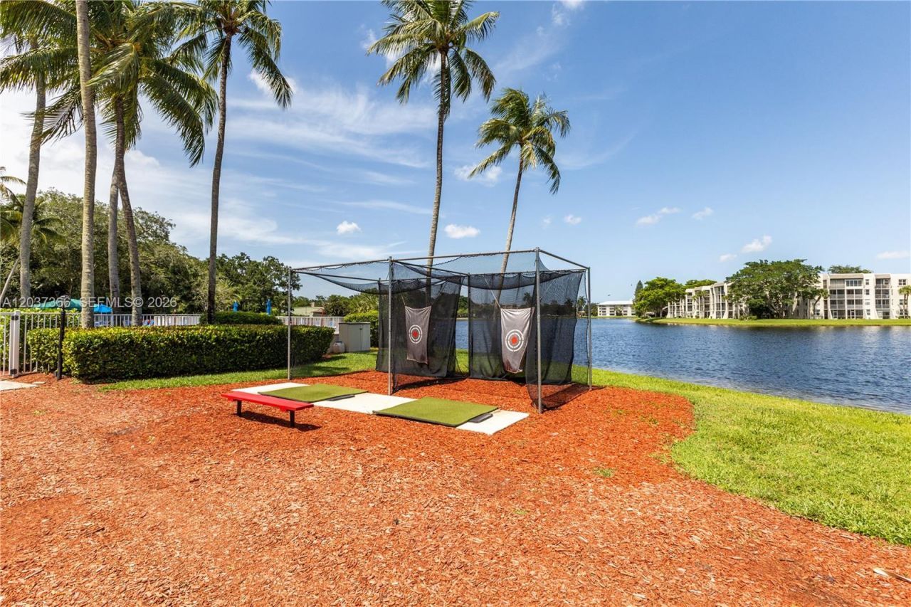 9495 Evergreen Pl , Unit 103, Davie, FL 33324 Photo