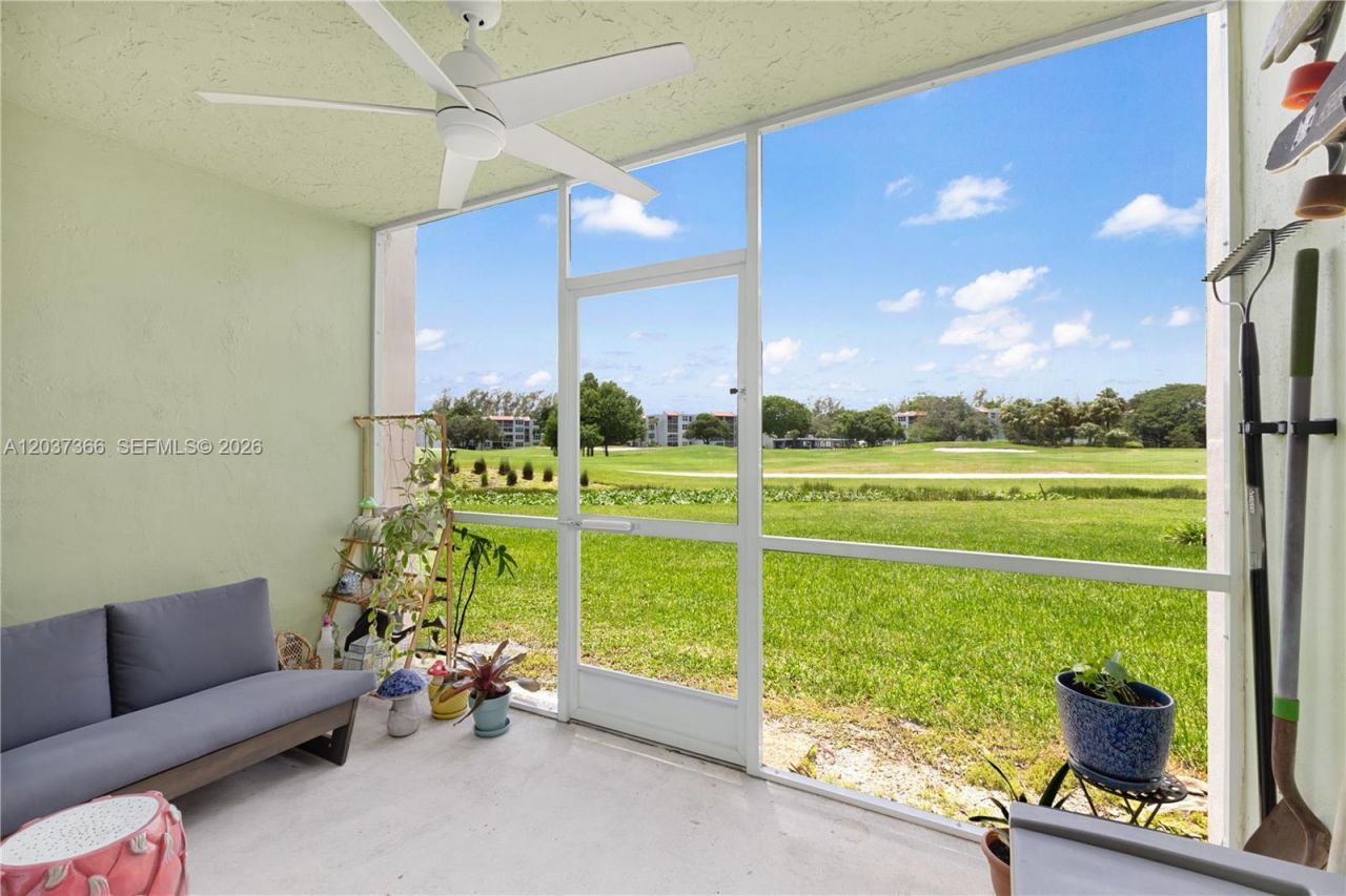 9495 Evergreen Pl , Unit 103, Davie, FL 33324 Photo