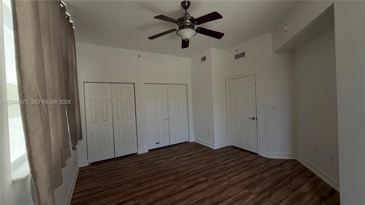 3001 NE 185th St, Unit 129, Aventura, FL 33180 Photo
