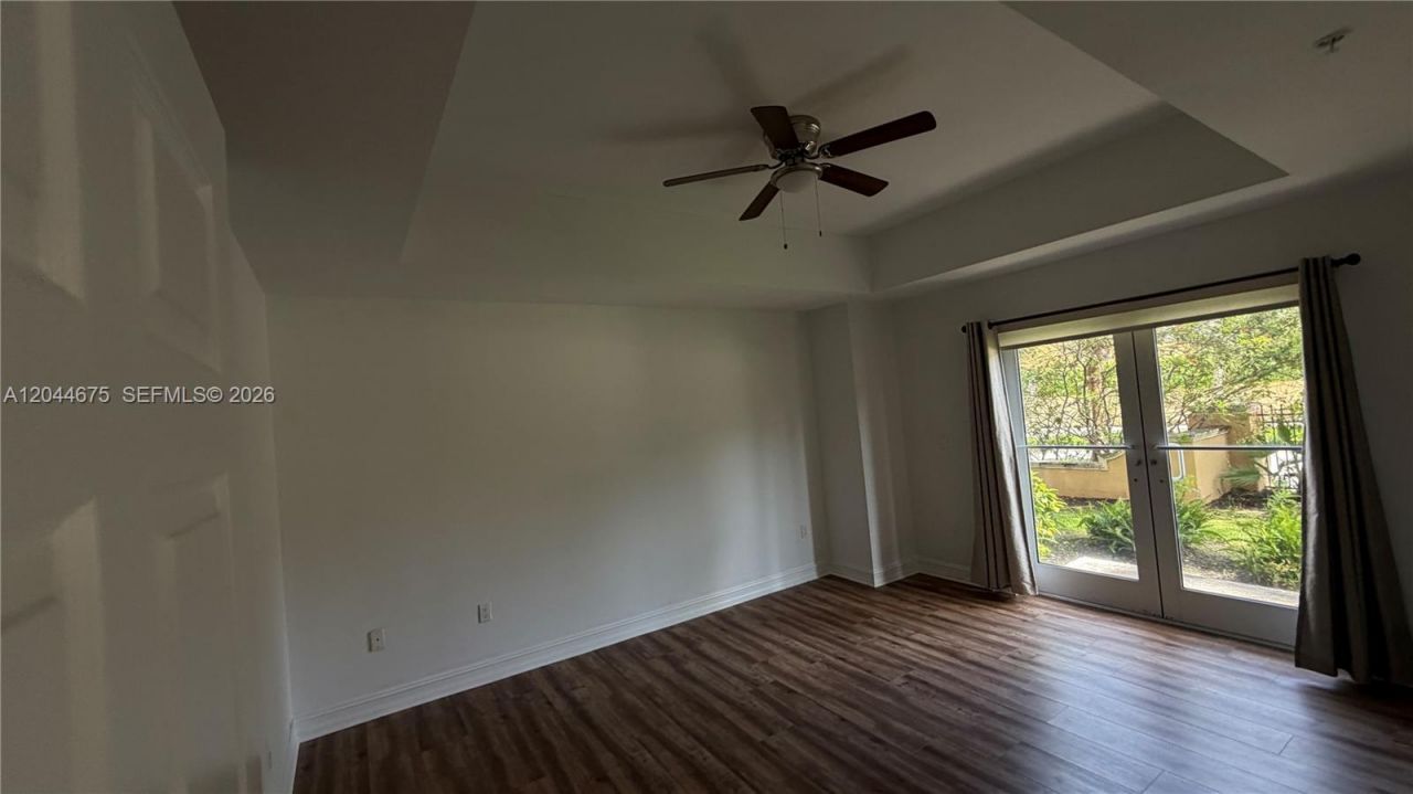 3001 NE 185th St, Unit 129, Aventura, FL 33180 Photo