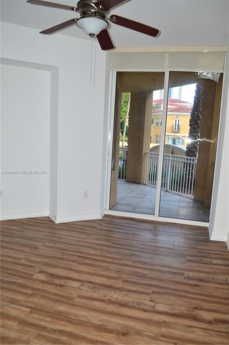 3001 NE 185th St, Unit 129, Aventura, FL 33180 Photo