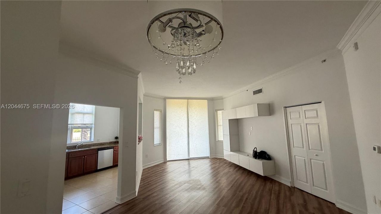 3001 NE 185th St, Unit 129, Aventura, FL 33180 Photo