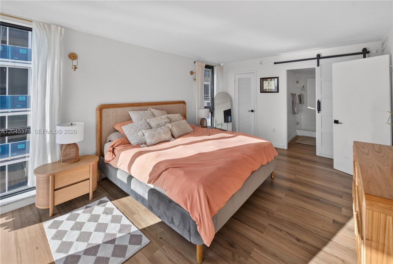 9800 W Bay Harbor Dr , Unit 503, Bay Harbor Islands, FL 33154 Photo