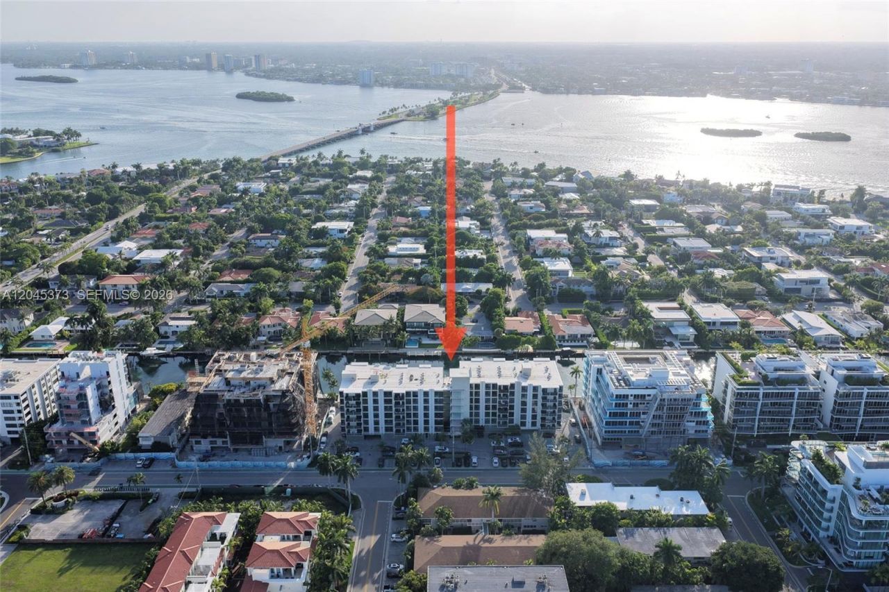 9800 W Bay Harbor Dr , Unit 503, Bay Harbor Islands, FL 33154 Photo