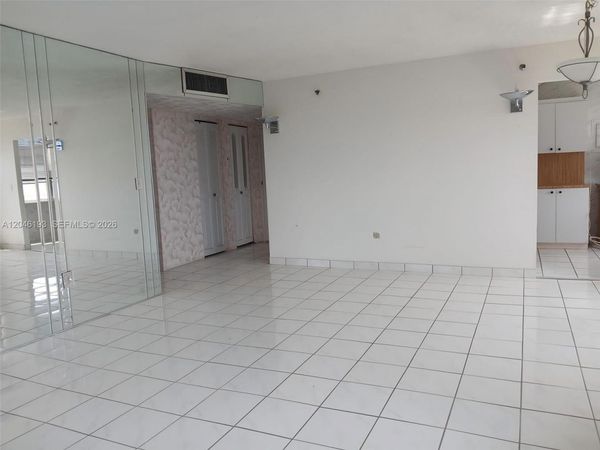 1100 Saint Charles Pl , Unit 719, Pembroke Pines, FL 33026