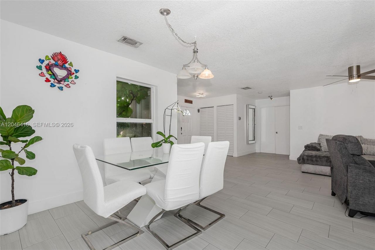 16736 SW 5th Way , Weston, FL 33326 Photo