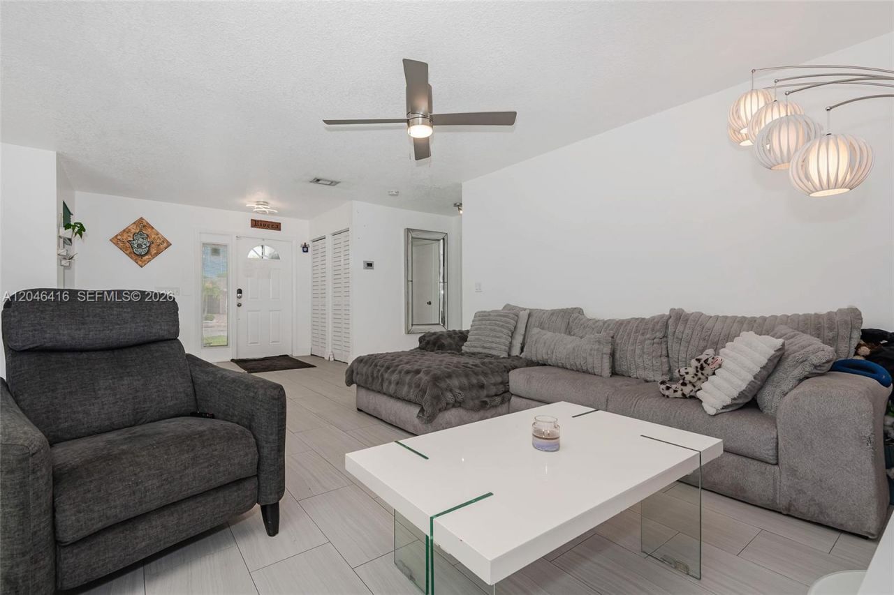 16736 SW 5th Way , Weston, FL 33326 Photo