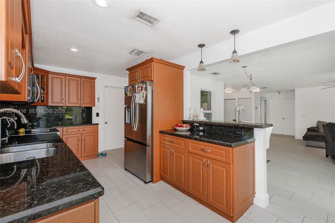 16736 SW 5th Way, Weston, FL 33326 Photo