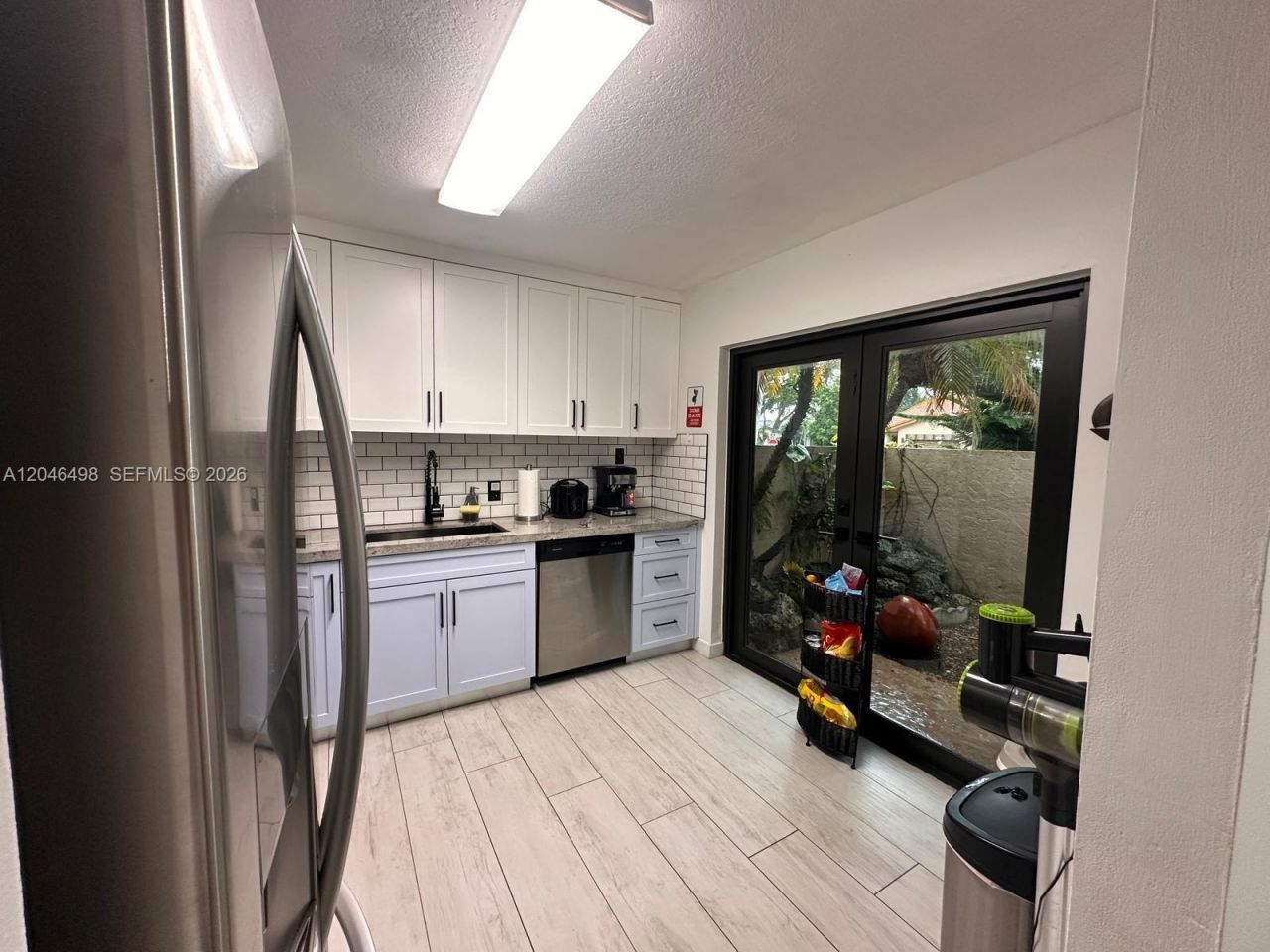 6633 NW 178th Ter, Hialeah, FL 33015 Photo