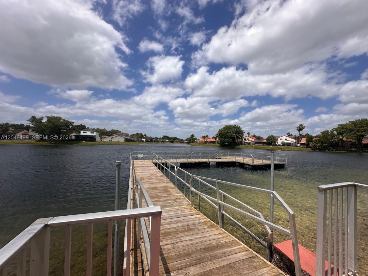 6633 NW 178th Ter, Hialeah, FL 33015 Photo