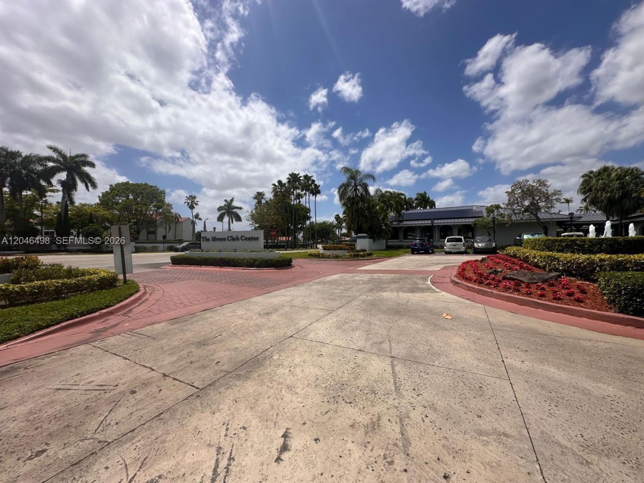 6633 NW 178th Ter, Hialeah, FL 33015 Photo