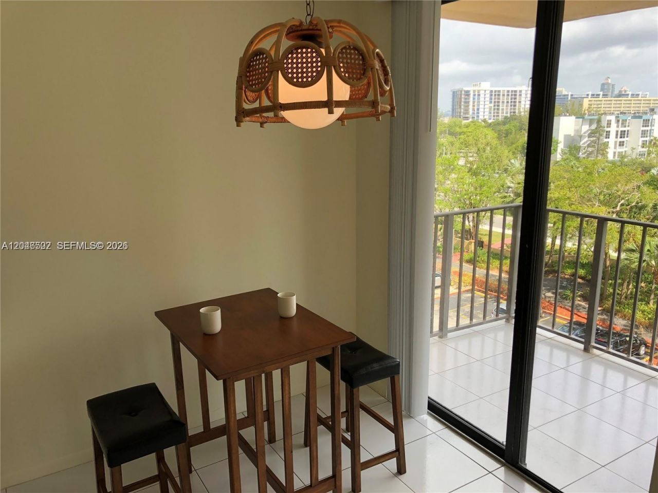 210 174th St , Unit 614, Sunny Isles Beach, FL 33160 Photo