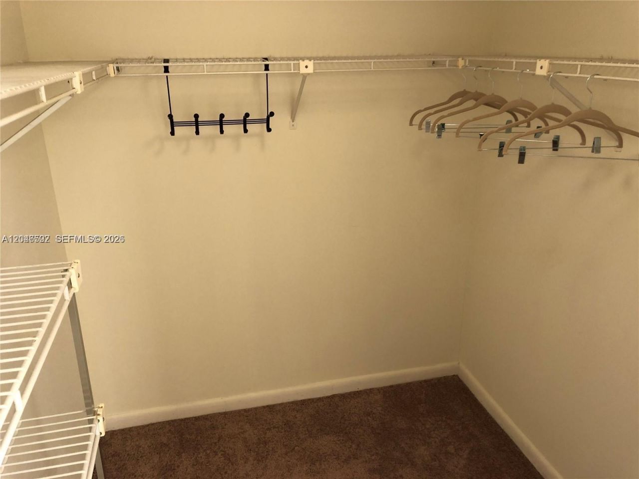 210 174th St , Unit 614, Sunny Isles Beach, FL 33160 Photo