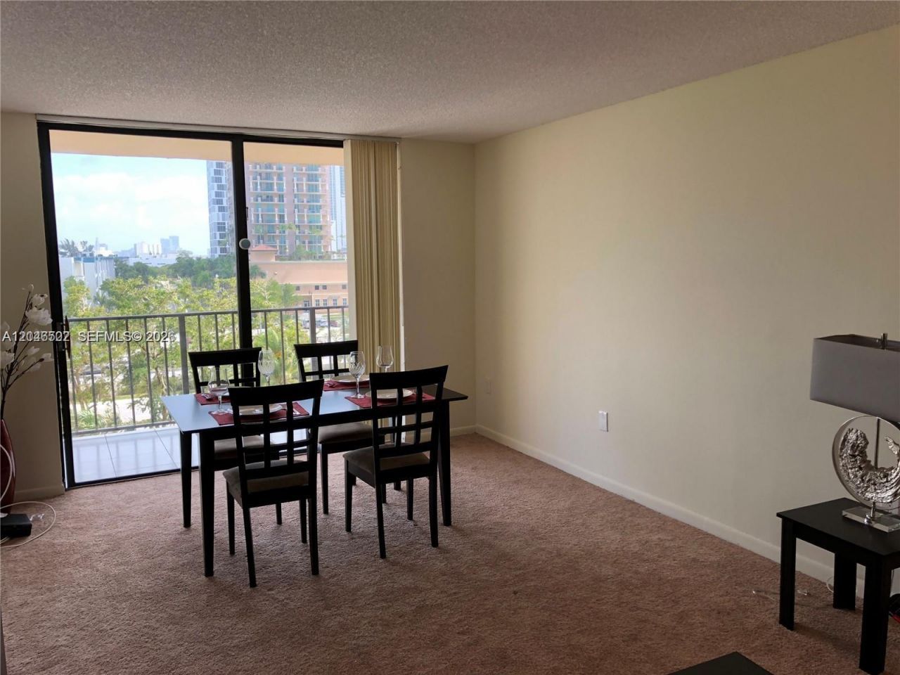 210 174th St , Unit 614, Sunny Isles Beach, FL 33160 Photo