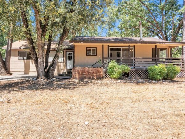 19481 Murphy Rd, Pine Grove, CA 95665