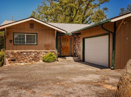 23290 E Shadow Dr, Auburn, CA 95602 Photo