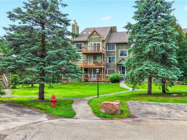 5322 Summit Drive , Hidden Valley, PA 15502