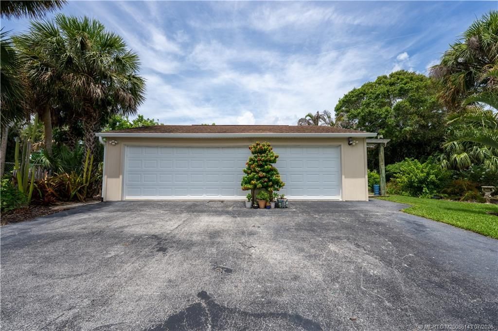 1711 S Indian River Drive, Fort Pierce, FL 34950 Photo