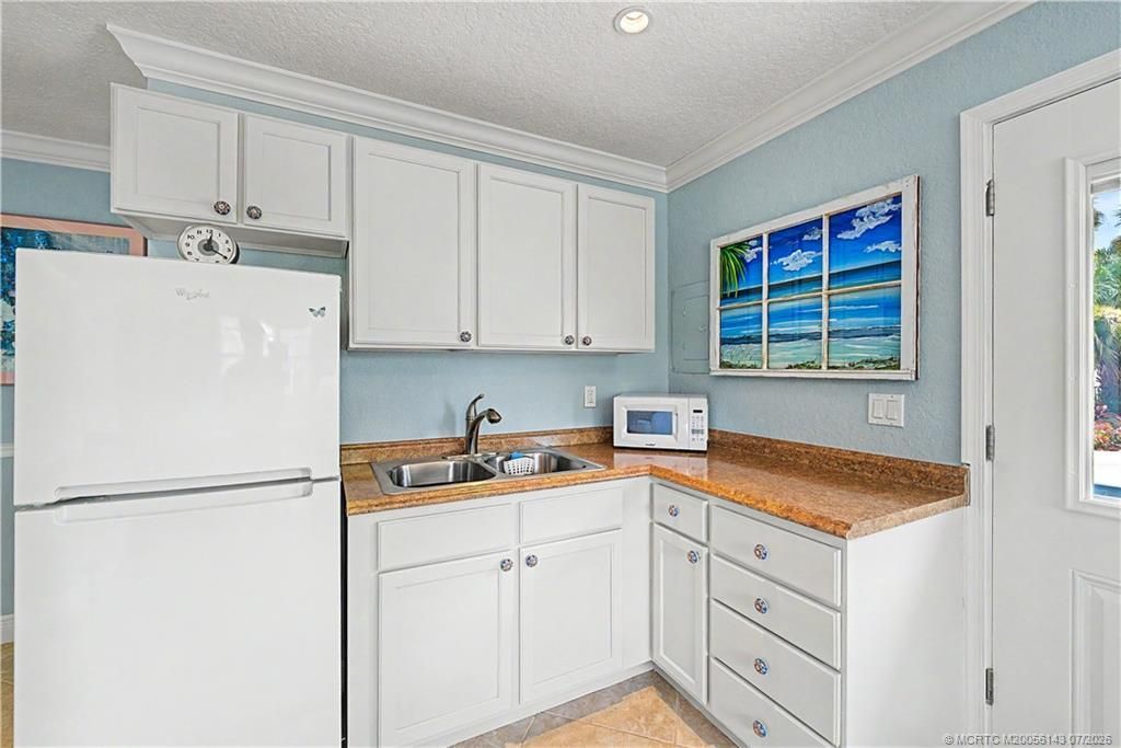 1711 S Indian River Drive, Fort Pierce, FL 34950 Photo