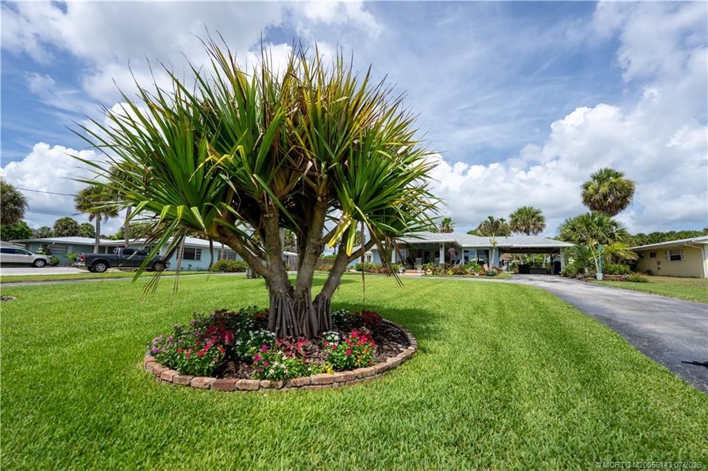 1711 S Indian River Drive, Fort Pierce, FL 34950 Photo