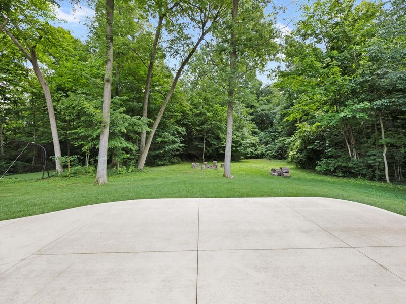 9925 Seneca Drive, Huntsville, OH 43324 Photo 11