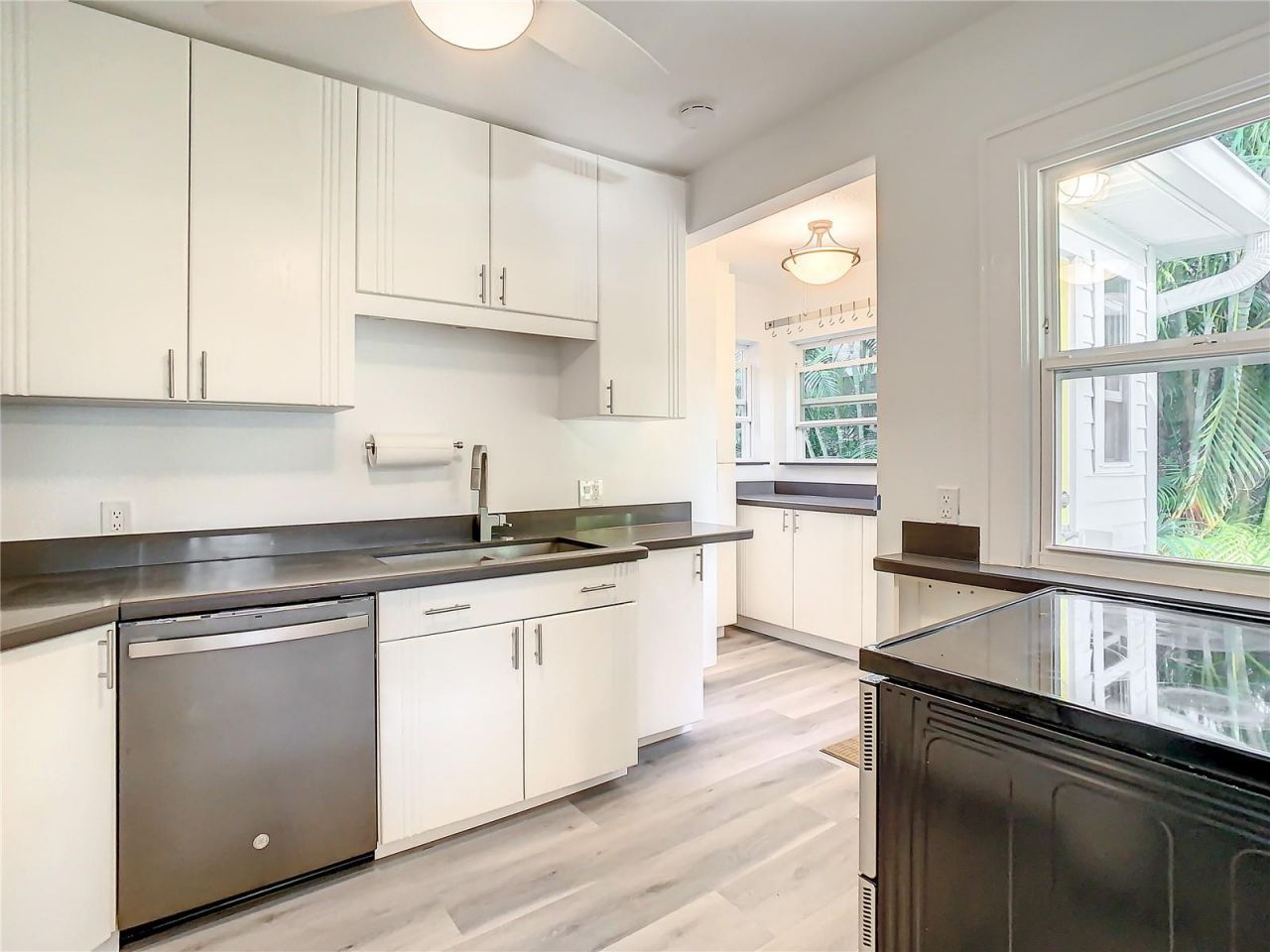2758 10th Street N, Saint Petersburg, FL 33704 Photo