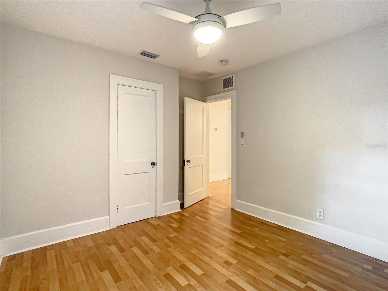 2758 10th Street N, Saint Petersburg, FL 33704 Photo