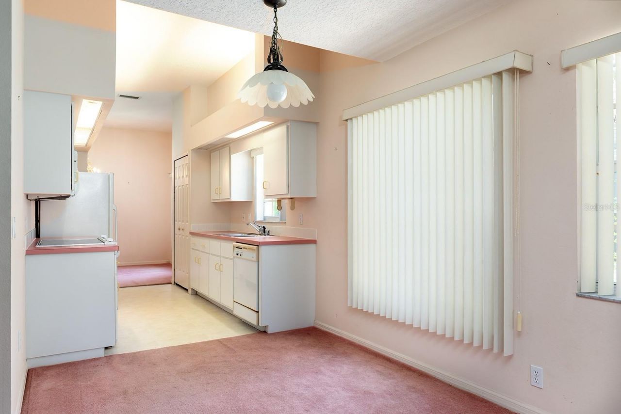 167 Juniper Way, Tavares, FL 32778 Photo