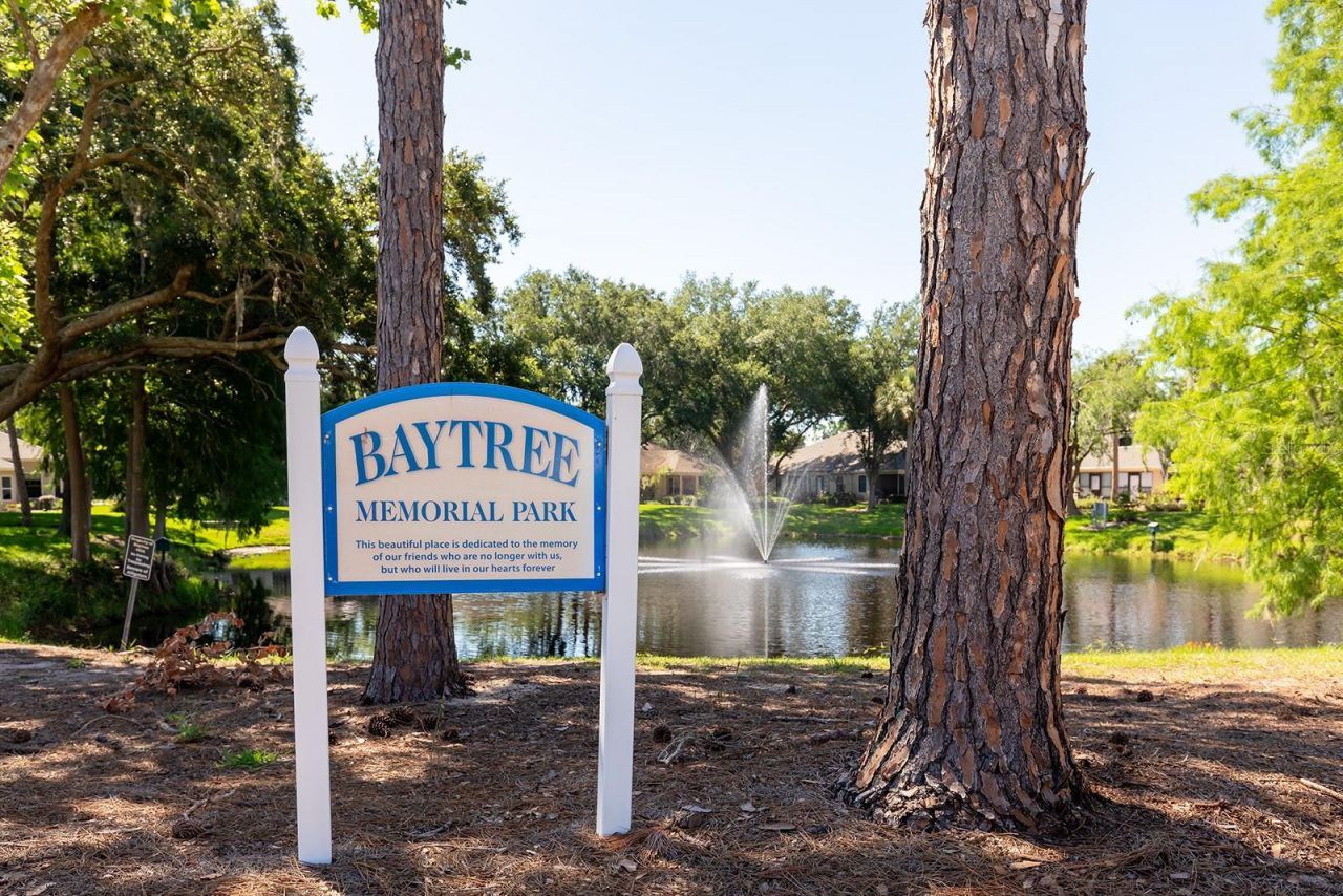 167 Juniper Way, Tavares, FL 32778 Photo