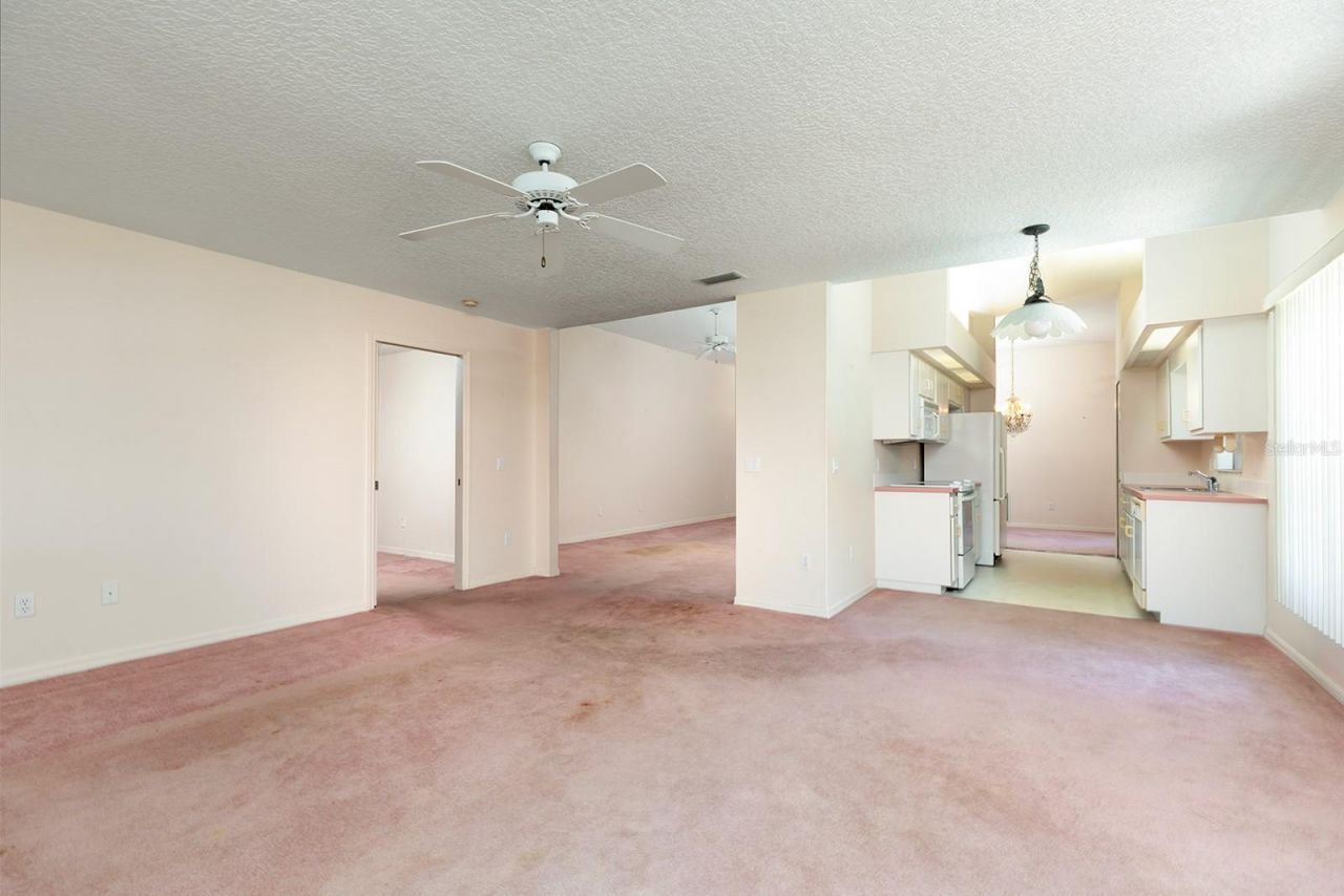 167 Juniper Way, Tavares, FL 32778 Photo