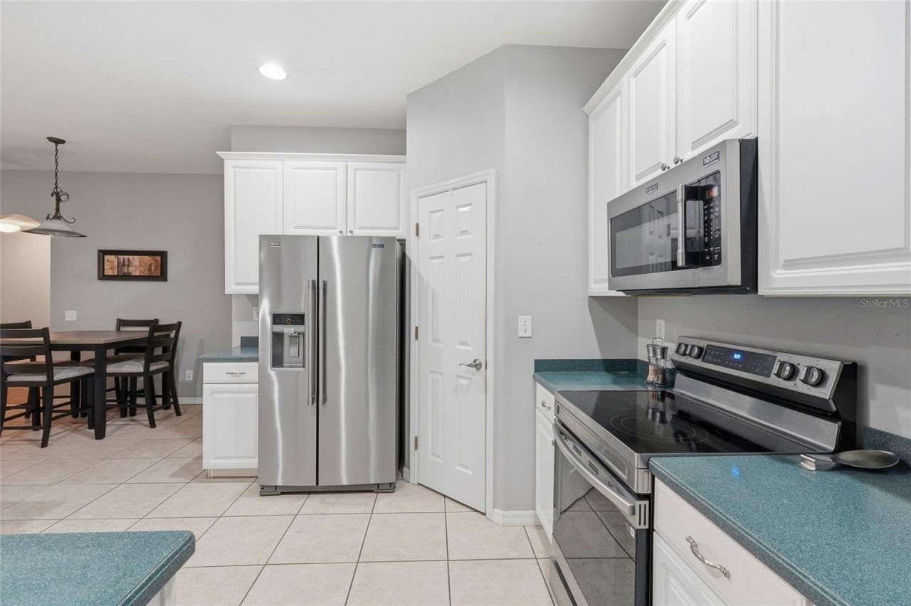 835 Cedarcrest Court, Sarasota, FL 34232 Photo