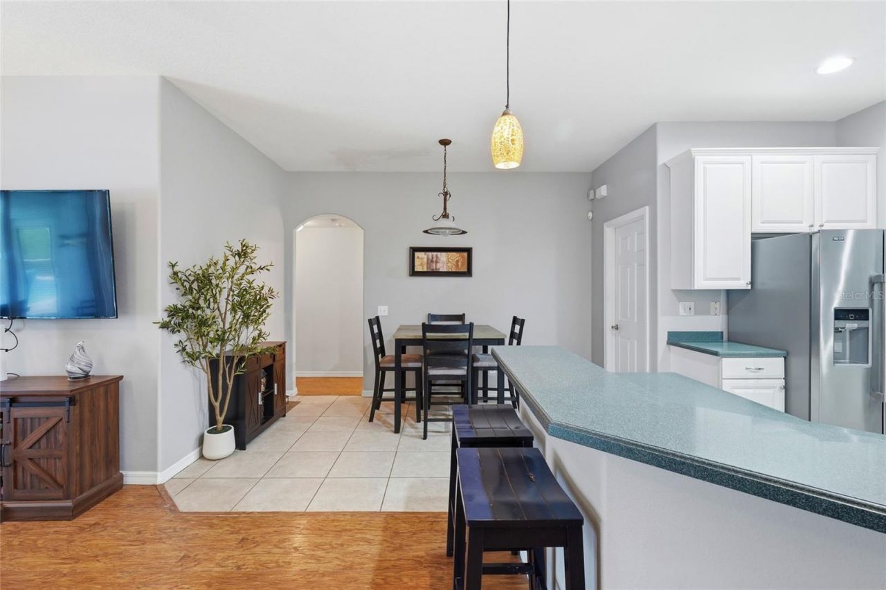 835 Cedarcrest Court, Sarasota, FL 34232 Photo