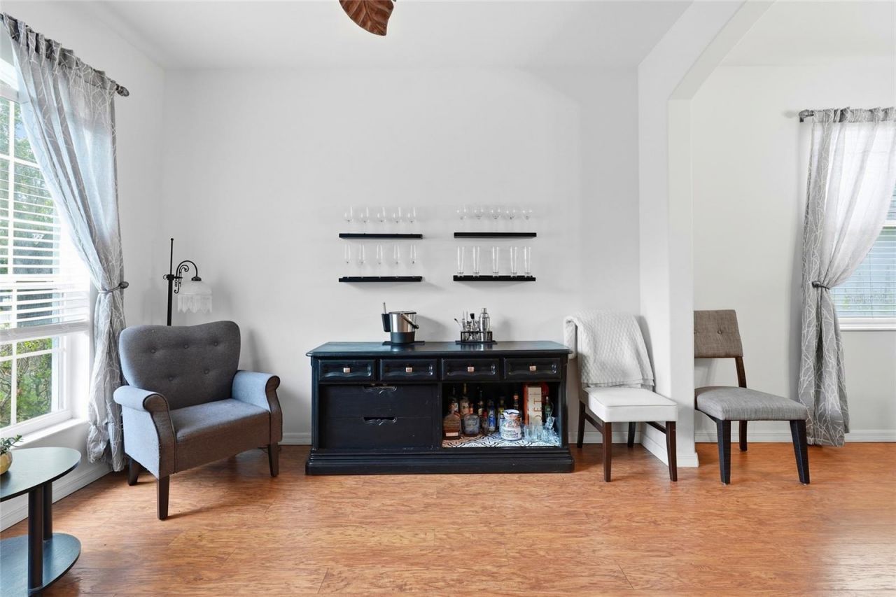 835 Cedarcrest Court, Sarasota, FL 34232 Photo