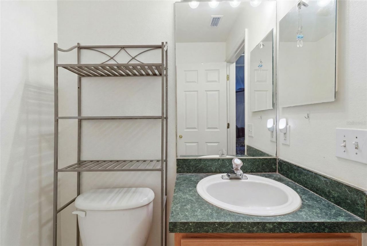 835 Cedarcrest Court, Sarasota, FL 34232 Photo