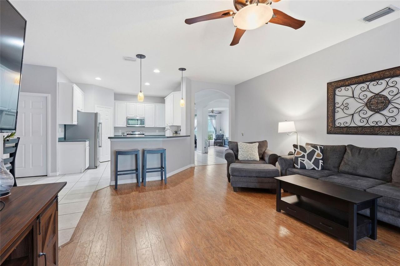 835 Cedarcrest Court, Sarasota, FL 34232 Photo