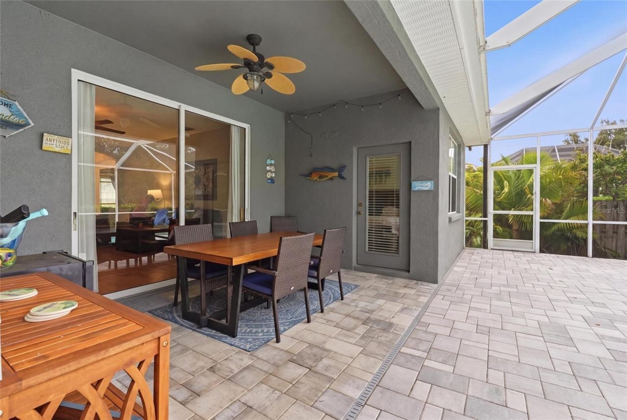 835 Cedarcrest Court, Sarasota, FL 34232 Photo